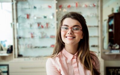 Benefits of Getting Eyeglasses from Your Optical Boutique